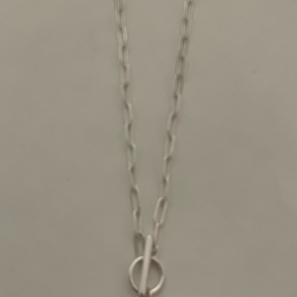 NEW 17” Women’s SS Rhinestone Lock Pendant Necklace - Picture 5 of 5